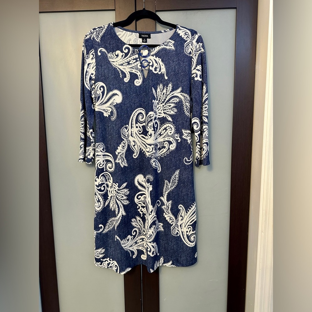 NWT Paisley Dress Size M